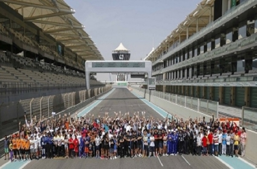 سباقات "فورمولا إثارة" تنطلق اليوم في حلبة ياس بأبو ظبي